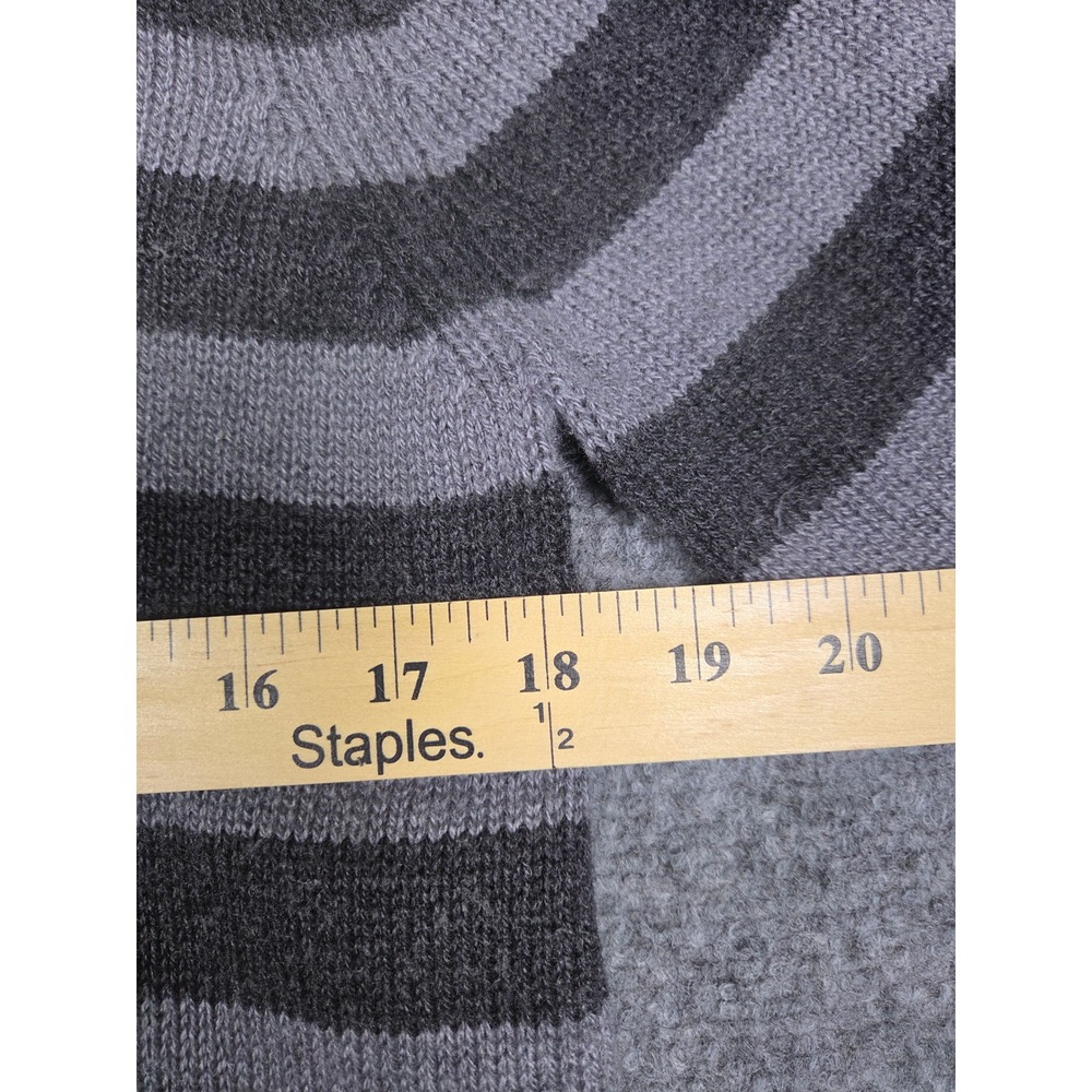 Patagonia Sweater Mens Small Gray Striped Lambswool Blend Crewneck Pullover - Picture 8 of 8